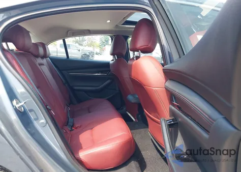 2024 Mazda Mazda3 2.5 S Carbon Edition z USA, uszkodzony, nr VIN 3MZBPBCM2RM423412